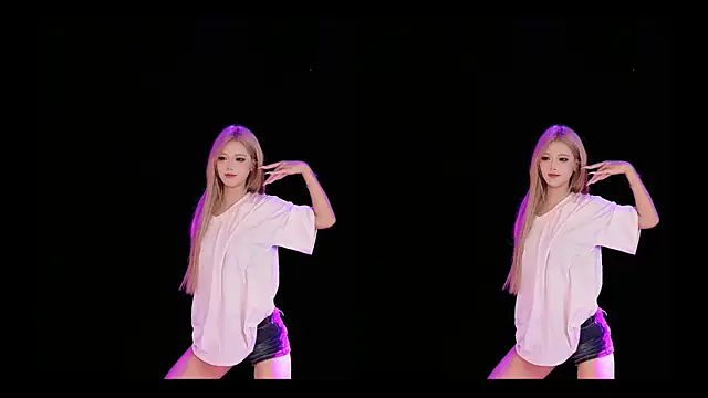 Snapshot of MSStudioStreamer3 chatting on 10/28/25, 01:58 MSStudioStreamer3 online show from 10/28/25, 01:58