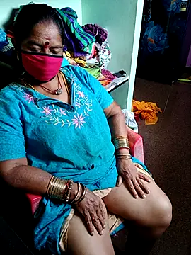 Snapshot of amuthasree chatting on 10/03/25, 05:59 amuthasree online show from 10/03/25, 05:59