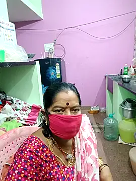 Snapshot of amuthasree chatting on 10/08/25, 10:29 amuthasree online show from 10/08/25, 10:29