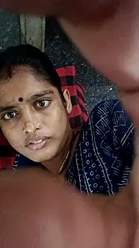 Snapshot of Guriya0076 chatting on 09/21/25, 10:33 Guriya0076 online show from 09/21/25, 10:33