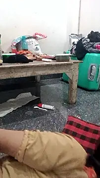 Snapshot of Guriya0076 chatting on 09/25/25, 10:52 Guriya0076 online show from 09/25/25, 10:52