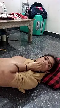 Snapshot of Guriya0076 chatting on 09/25/25, 10:57 Guriya0076 online show from 09/25/25, 10:57