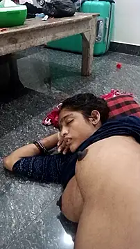 Snapshot of Guriya0076 chatting on 09/28/25, 05:46 Guriya0076 online show from 09/28/25, 05:46