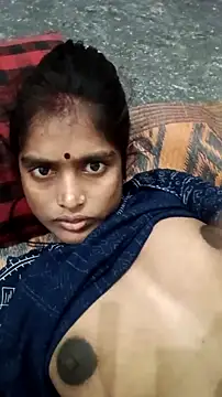 Snapshot of Guriya0076 chatting on 10/09/25, 09:35 Guriya0076 online show from 10/09/25, 09:35