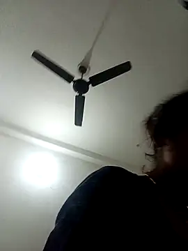 Snapshot of Guriya0076 chatting on 11/13/25, 05:56 Guriya0076 online show from 11/13/25, 05:56