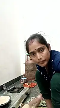 Snapshot of Guriya0076 chatting on 11/20/25, 01:00 Guriya0076 online show from 11/20/25, 01:00