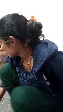 Snapshot of Guriya0076 chatting on 12/03/25, 12:58 Guriya0076 online show from 12/03/25, 12:58