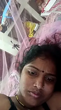 Snapshot of Guriya0076 chatting on 04/29/26, 12:05 Guriya0076 online show from 04/29/26, 12:05
