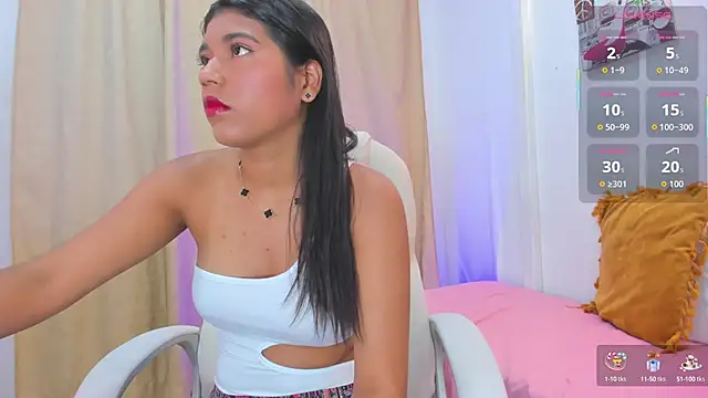 Snapshot of andrea_sanchezz chatting on 09/16/25, 01:34 andrea sanchezz online show from 09/16/25, 01:34