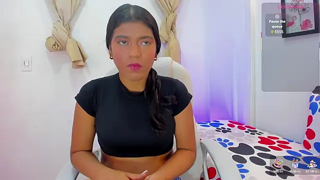 Snapshot of andrea_sanchezz chatting on 09/27/25, 11:48 andrea sanchezz online show from 09/27/25, 11:48