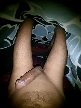 Snapshot of Desi_Horny_Boys chatting on 06/05/26, 05:40 Desi Horny Boys online show from 06/05/26, 05:40