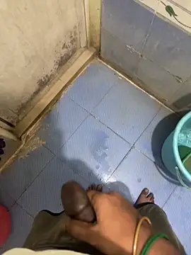 Snapshot of kissyou__89 chatting on 09/18/25, 02:30 kissyou 89 online show from 09/18/25, 02:30