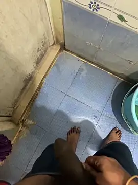 Snapshot of kissyou__89 chatting on 09/24/25, 02:42 kissyou 89 online show from 09/24/25, 02:42