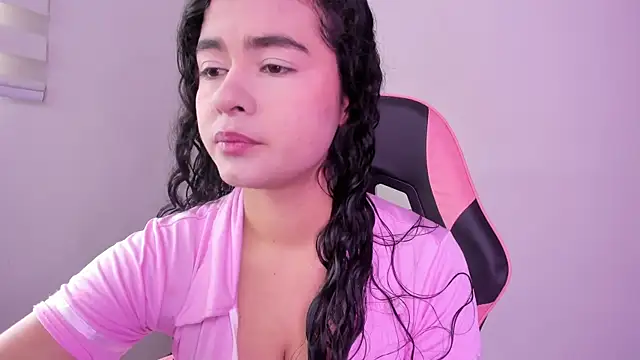 Arianna Jannes online show from 03/06/26, 04:25