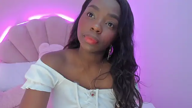 Melanyy Ebonny online show from 09/18/25, 03:41