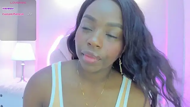 Melanyy Ebonny online show from 09/19/25, 03:41