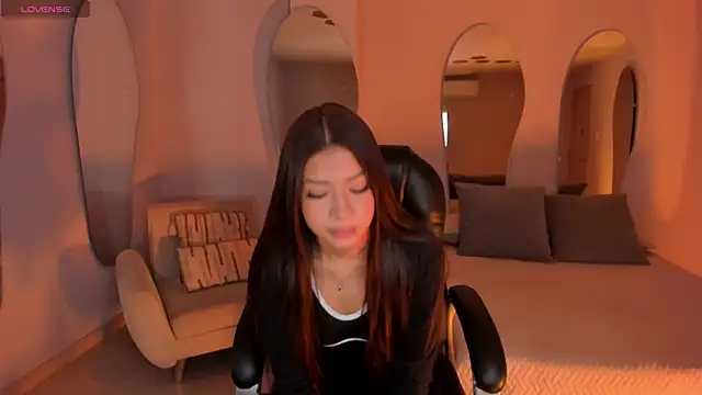 SophieHouston  online show from 07/03/26, 03:13