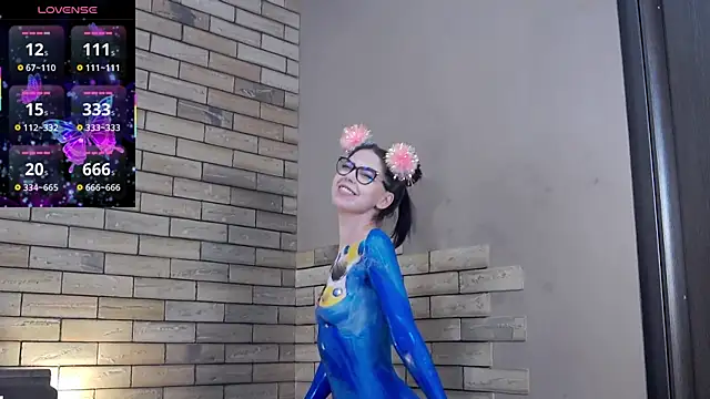 KaylaLewys online show from 09/17/25, 05:36