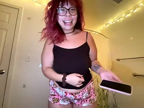 moan4mona online show from 12/14/25, 04:01