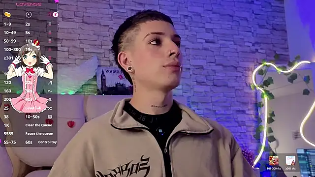 boyfox tay online show from 02/11/26, 07:41