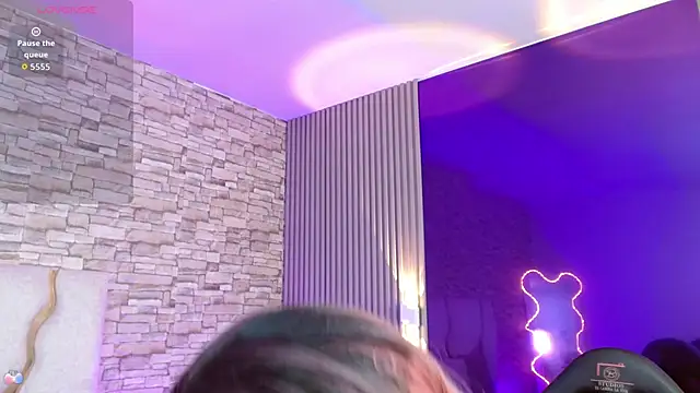 juno tay online show from 11/17/25, 11:49