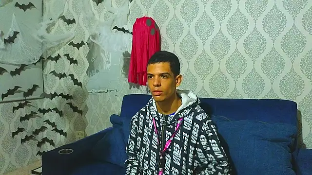 Hotcouple 222 online show from 10/18/25, 07:20