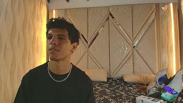 Hotcouple 222 online show from 02/19/26, 07:26