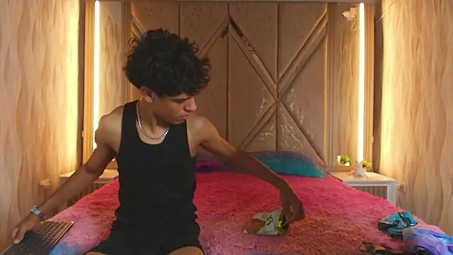 Hotcouple 222 online show from 03/07/26, 07:27