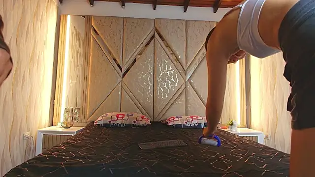 Hotcouple 222 online show from 03/13/26, 07:26