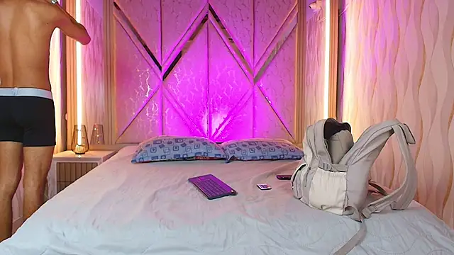 Hotcouple 222 online show from 04/05/26, 07:27