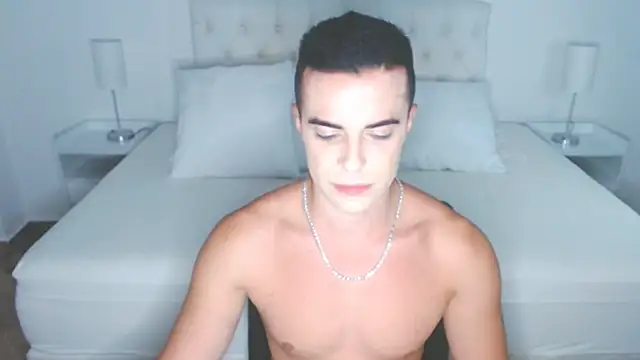 Snapshot of mr_hunterx chatting on 01/16/26, 01:53 mr hunterx online show from 01/16/26, 01:53