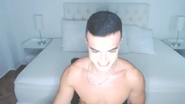 Snapshot of mr_hunterx chatting on 02/11/26, 03:00 mr hunterx online show from 02/11/26, 03:00