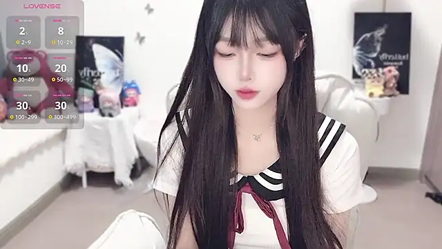 -EEBABY online show from 09/25/25, 02:21