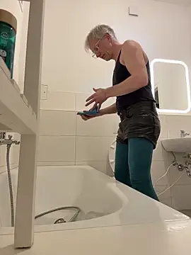 SexyLeon8 online show from 02/19/26, 05:09