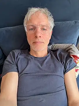 SexyLeon8 online show from 04/11/26, 09:57