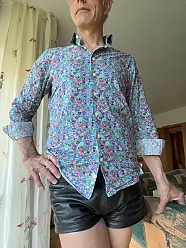 SexyLeon8 online show from 06/02/26, 06:26