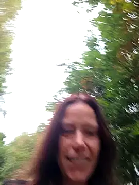 Snapshot of littleladyshelly chatting on 10/11/25, 10:25 littleladyshelly online show from 10/11/25, 10:25