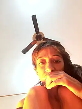 babe jasmine online show from 01/11/26, 06:29