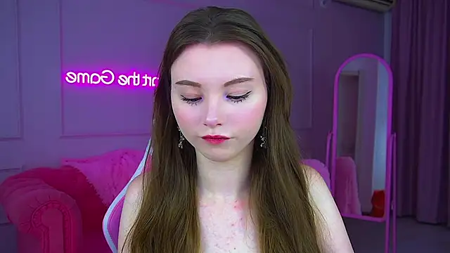 KeiraAsti online show from 11/11/25, 06:08