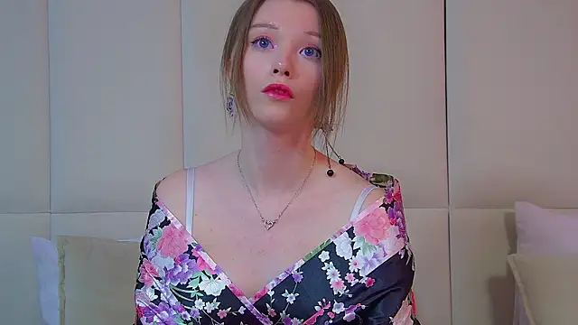 KeiraAsti online show from 03/15/26, 06:19