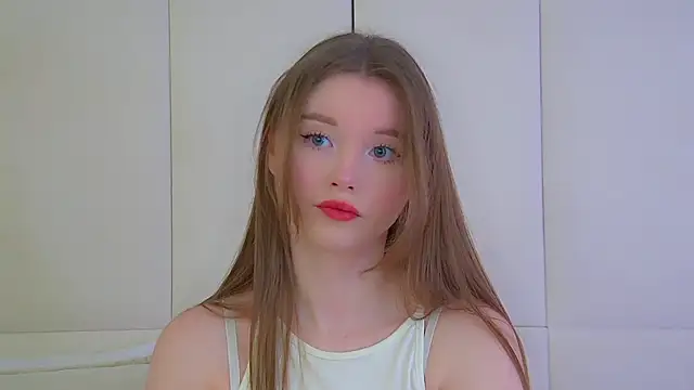 Snapshot of KeiraAsti chatting on 05/11/26, 06:05 KeiraAsti online show from 05/11/26, 06:05