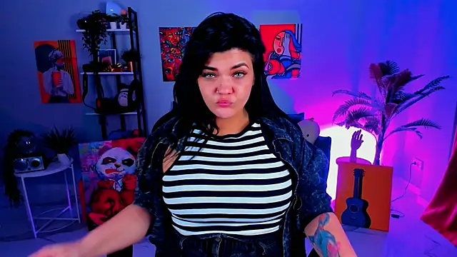 MaryHarrys online show from 10/14/25, 08:20