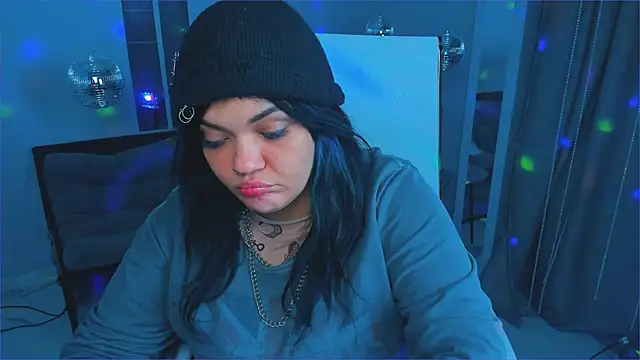 MaryHarrys online show from 11/13/25, 11:25