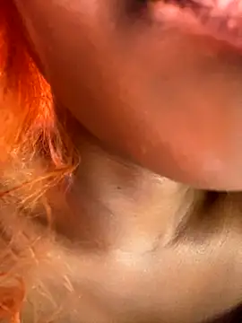 Snapshot of Caramel_Mellow chatting on 10/09/25, 12:03 Caramel Mellow online show from 10/09/25, 12:03