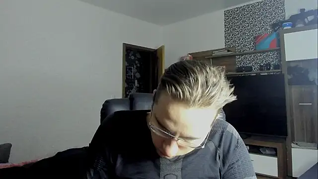 romiosabrino online show from 02/01/26, 09:24