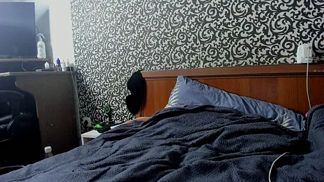 romiosabrino online show from 03/31/26, 04:07