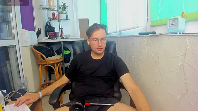 romiosabrino online show from 07/10/26, 05:59