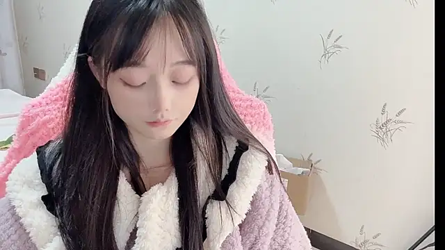 puppy-999 online show from 11/08/25, 02:50