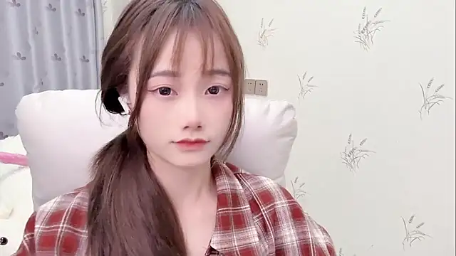 puppy-999 online show from 04/17/26, 01:25