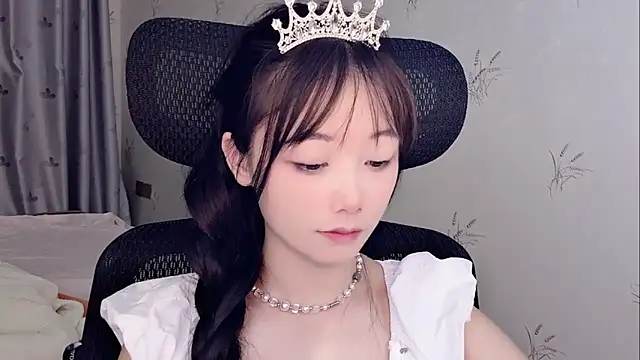 puppy-999 online show from 06/05/26, 02:01
